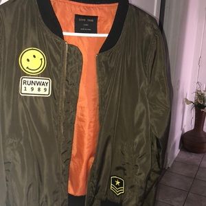 Bomber jacket